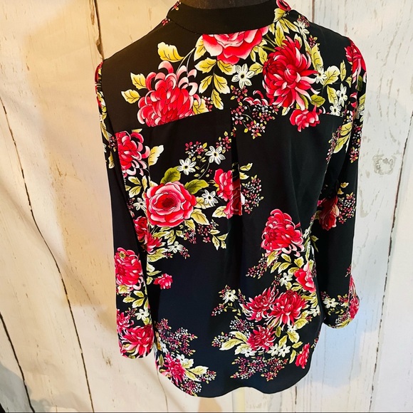Iman red green and black floral wrap top - Picture 2 of 6